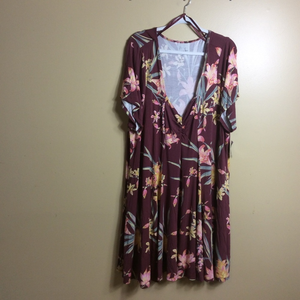 NWT torrid 5 purple, super soft, tropical, Sweetheart neck skater dress 5x - Picture 3 of 9